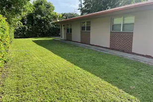 217 SW 10th St, Hallandale Beach, FL 33009 - Photo 1