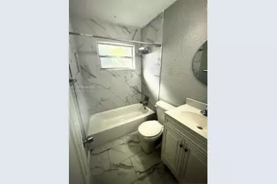 217 SW 10th St, Hallandale Beach, FL 33009 - Photo 13