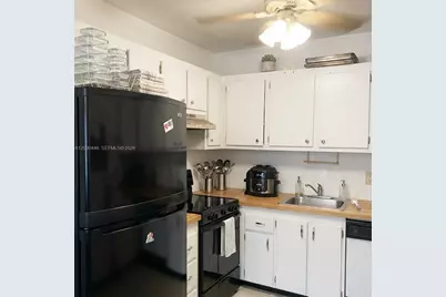 1551 SW 135th Ter #310G, Pembroke Pines, FL 33027 - Photo 3