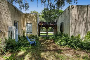 931 NW 14th Ct, Miami, FL 33125 - Photo 17