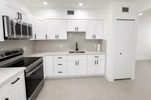 7239 NW 3rd St, Miami, FL 33126 - Photo 13