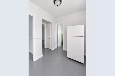 180 NW 9th St #0, Homestead, FL 33030 - Photo 5