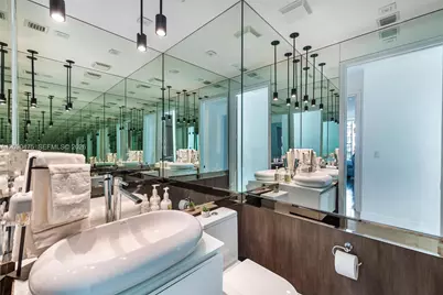 900 Brickell Key Blvd #2504, Miami, FL 33131 - Photo 25