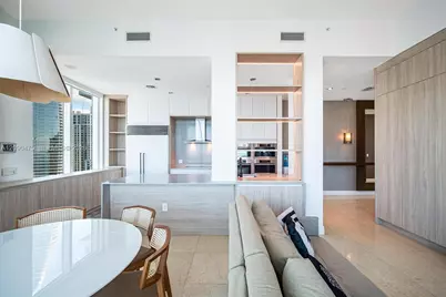 900 Brickell Key Blvd #2504, Miami, FL 33131 - Photo 7