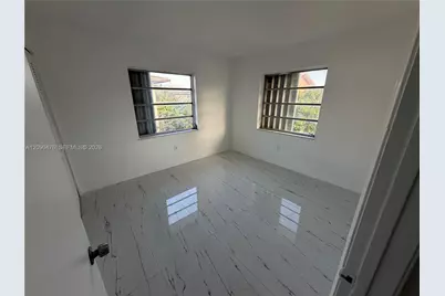 1760 W 42nd St #1760, Hialeah, FL 33012 - Photo 5