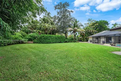 12466 Quercus Ln, Wellington, FL 33414 - Photo 77
