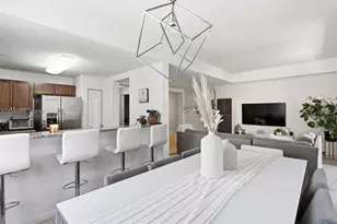 11605 NW 89th St, Doral, FL 33178 - Photo 5