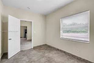 285 NW 44th St, Miami, FL 33127 - Photo 13