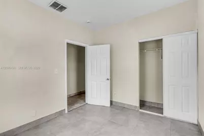 285 NW 44th St #4, Miami, FL 33127 - Photo 17