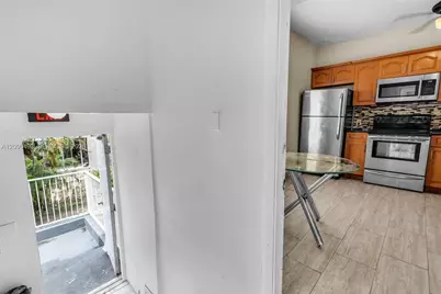 285 NW 44th St #4, Miami, FL 33127 - Photo 11