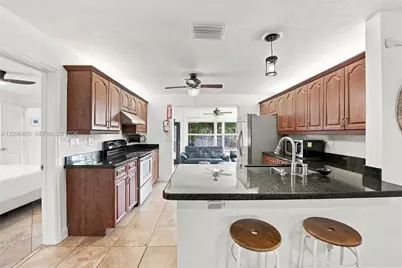 4540 SW 28th Ter, Dania Beach, FL 33312 - Photo 11
