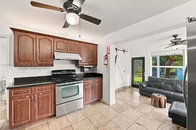 4540 SW 28th Ter, Dania Beach, FL 33312 - Photo 15