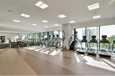 88 SW 7th St #1901, Miami, FL 33130 - Photo 7