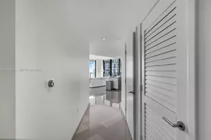 88 SW 7th St, Miami, FL 33130 - Photo 39