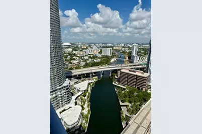 185 SW 7th St #3703, Miami, FL 33130 - Photo 5