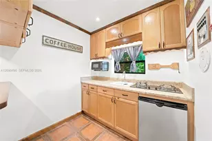 15425 N Miami Ave, Miami, FL 33169 - Photo 35
