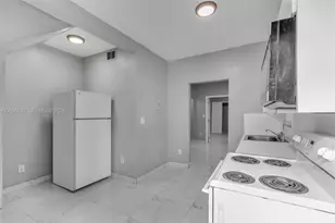 285 NW 44th St, Miami, FL 33127 - Photo 9