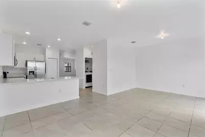 13361 SW 287th St, Homestead, FL 33033 - Photo 9