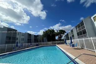 14140 SW 84th St, Miami, FL 33183 - Photo 11