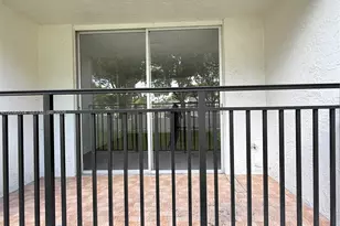 14140 SW 84th St, Miami, FL 33183 - Photo 13