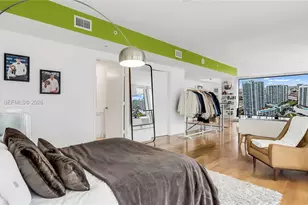 90 SW 3rd St, Miami, FL 33130 - Photo 21