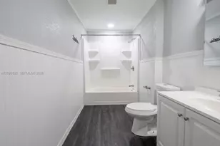 1051 Lake Dr, Other City - In The State Of Florida, FL 32055 - Photo 3