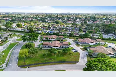 9568 Boca Gardens Pkwy #B, Boca Raton, FL 33496 - Photo 57