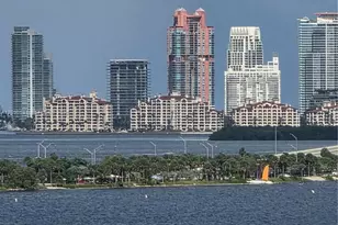 3 Grove Isle Dr, Miami, FL 33133 - Photo 29