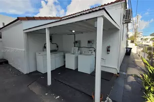 7801 Byron Ave, Miami Beach, FL 33141 - Photo 11