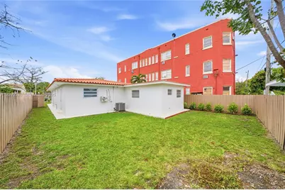 1781 SW 13th St, Miami, FL 33145 - Photo 21