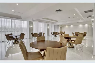 6450 Collins Ave #609, Miami Beach, FL 33141 - Photo 19