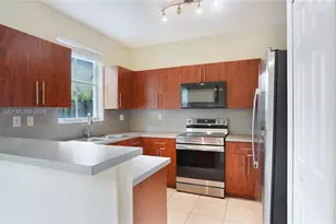 1485 SE 25th Ter, Homestead, FL 33035 - Photo 5