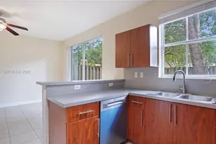 1485 SE 25th Ter, Homestead, FL 33035 - Photo 13