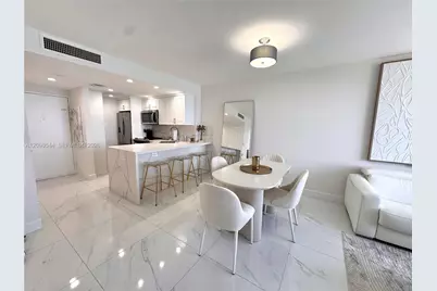 2899 Collins Ave #1037, Miami Beach, FL 33140 - Photo 1