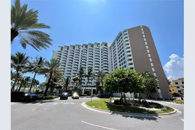 2899 Collins Ave #1037, Miami Beach, FL 33140 - Photo 23
