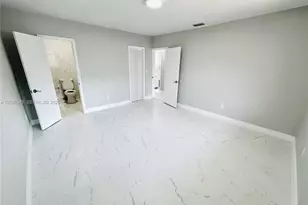 201 SW 40th Ave, Miami, FL 33134 - Photo 43