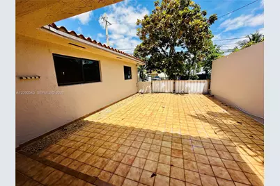 201 SW 40th Ave, Miami, FL 33134 - Photo 27