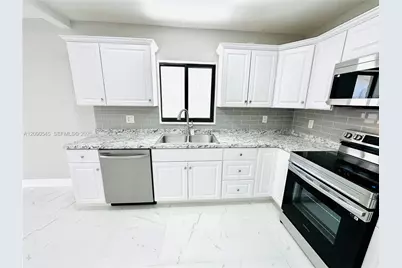 201 SW 40th Ave, Miami, FL 33134 - Photo 23