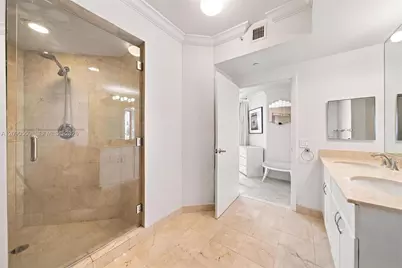 6365 Collins Ave #1103, Miami Beach, FL 33141 - Photo 17
