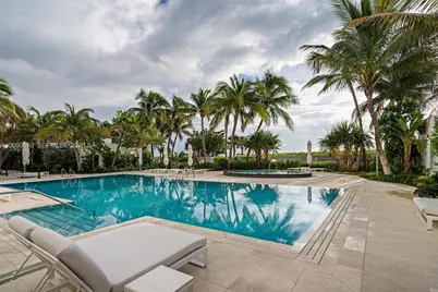 6365 Collins Ave #1103, Miami Beach, FL 33141 - Photo 27