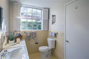 2805 Segovia St, Coral Gables, FL 33134 - Photo 25