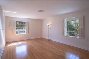 2805 Segovia St, Coral Gables, FL 33134 - Photo 9