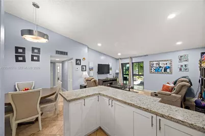 917 NE 199th St #204, Miami, FL 33179 - Photo 17