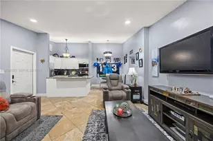 917 NE 199th St, Miami, FL 33179 - Photo 11