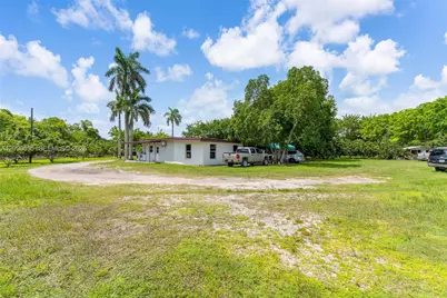 21025 SW 300th St, Homestead, FL 33030 - Photo 7