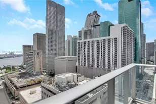 151 SE 1st St, Miami, FL 33131 - Photo 1