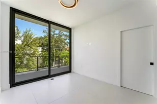 3310 Elizabeth St, Coconut Grove, FL 33133 - Photo 23