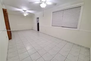 140 Iroquois St, Miami Springs, FL 33166 - Photo 27