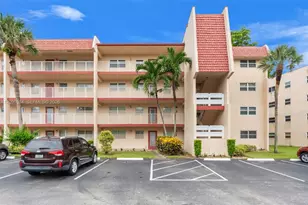 1040 Country Club Dr, Margate, FL 33063 - Photo 1