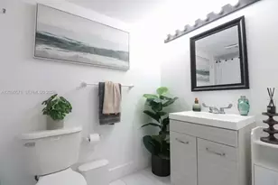 1200 Brickell Bay Dr, Miami, FL 33131 - Photo 3